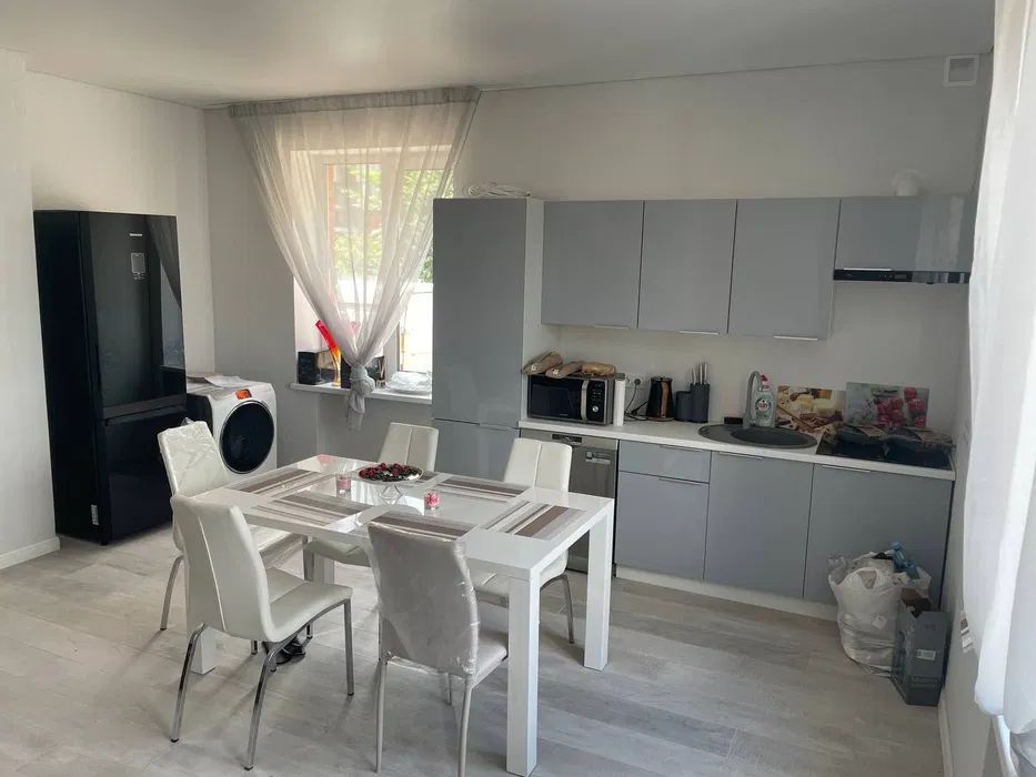 Продаж будинку. Київ. Київська область-1